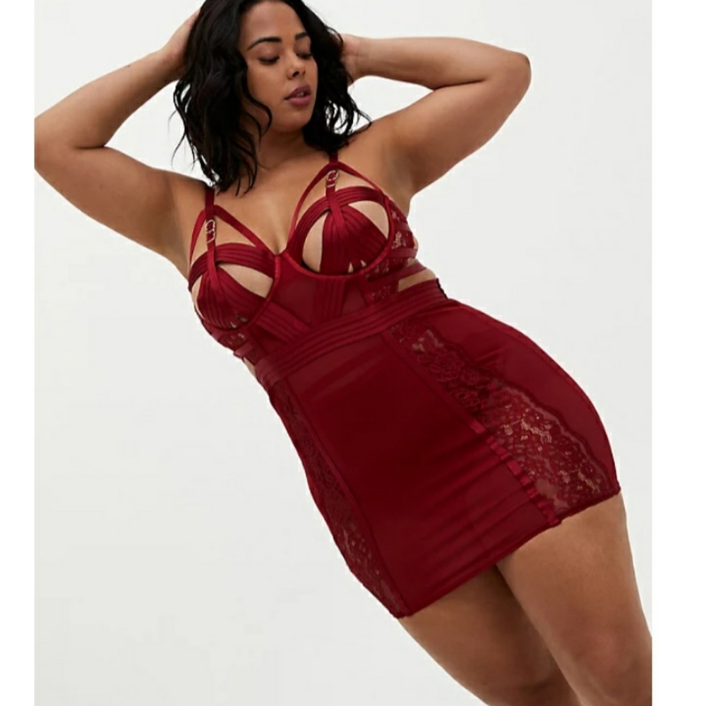 Torrid- dark red mesh & lace cage chemise